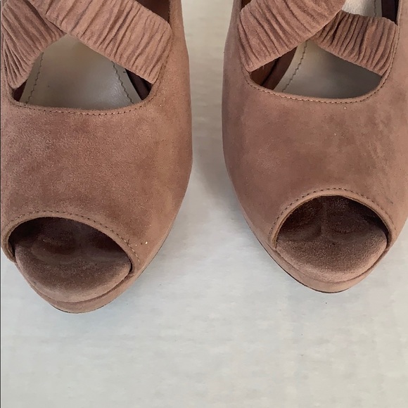 PRADA | Suede Crossover Blush Peep-Toe Pumps Sz 37 - Picture 9 of 16